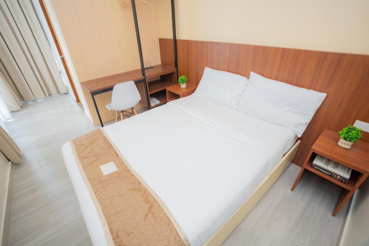Sundaze Dormitel Hotel Нага Екстериор снимка