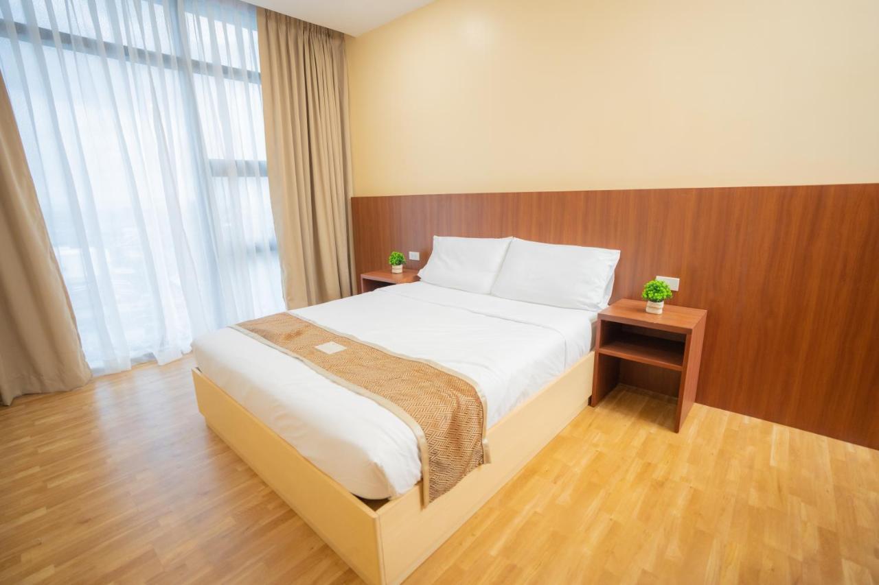 Sundaze Dormitel Hotel Нага Екстериор снимка