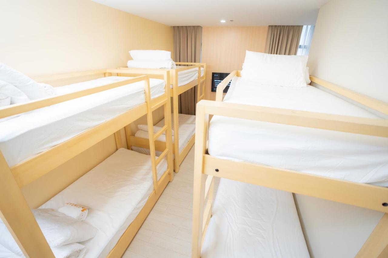 Sundaze Dormitel Hotel Нага Екстериор снимка
